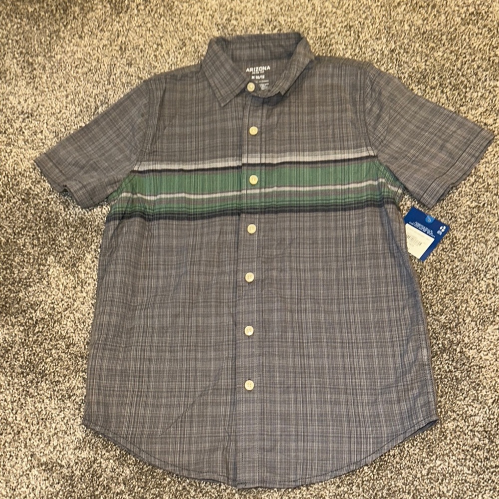 Arizona Jean Company Gray, Green, Navy Plaid Shirt